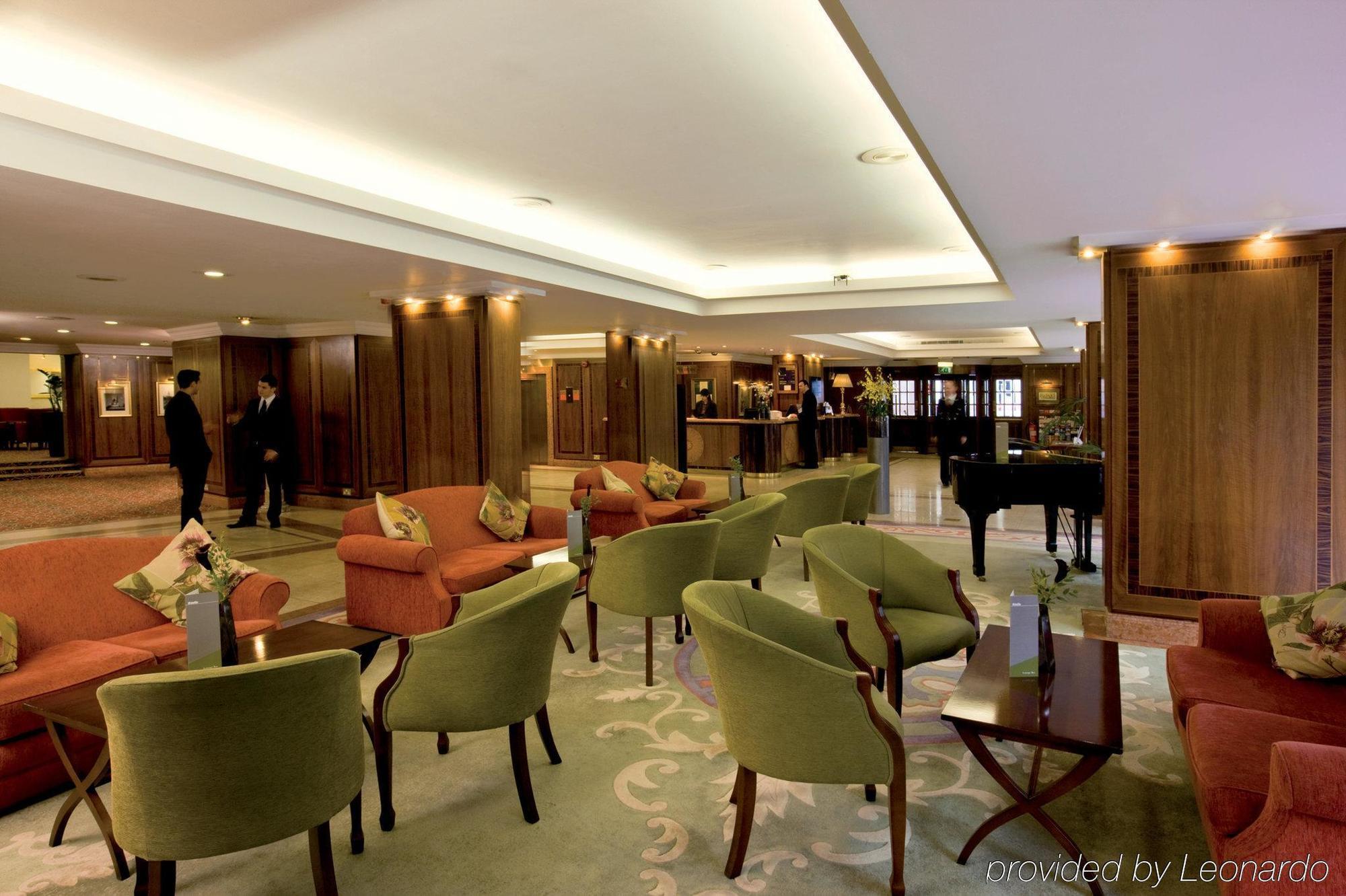 Thistle Westminster Hotel Лондон Екстериор снимка