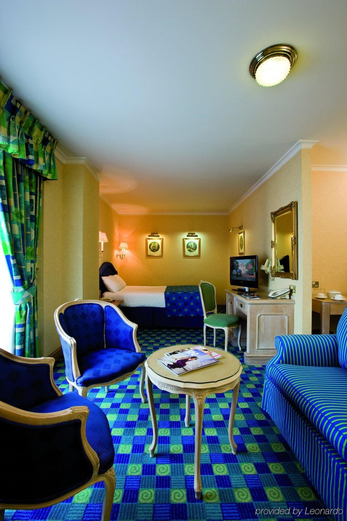 Thistle Westminster Hotel Лондон Екстериор снимка