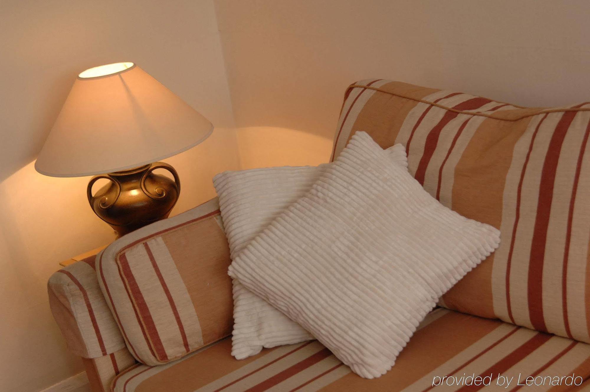 Thistle Westminster Лондон Екстериор снимка